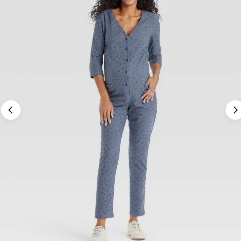 The Nines by HATCH Button Up Maternity Jumpsuit Indigo Floral. Size Large